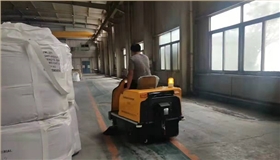 機械工廠清潔難那是您還沒用上小型車間掃地機 機械工廠清潔難那是您還沒用上小型車間掃地機