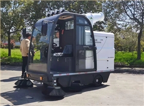 掃地車怎么選，注意事項(xiàng)是什么