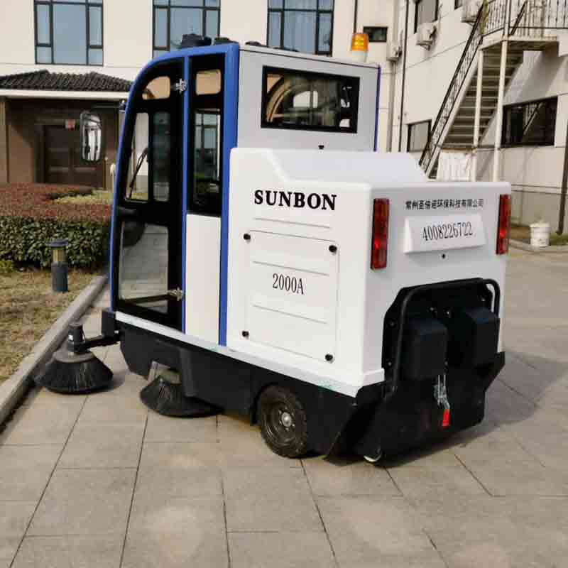 電動掃地車在市政項目的應(yīng)用 電動掃地車在市政項目的應(yīng)用