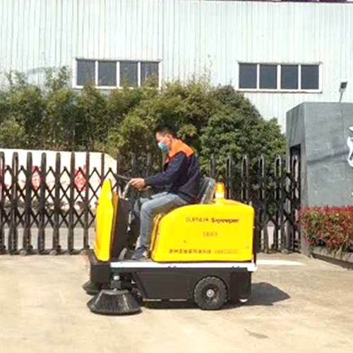 工業掃地機多少錢，使用成本高么