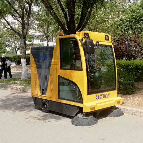 馬路掃地車