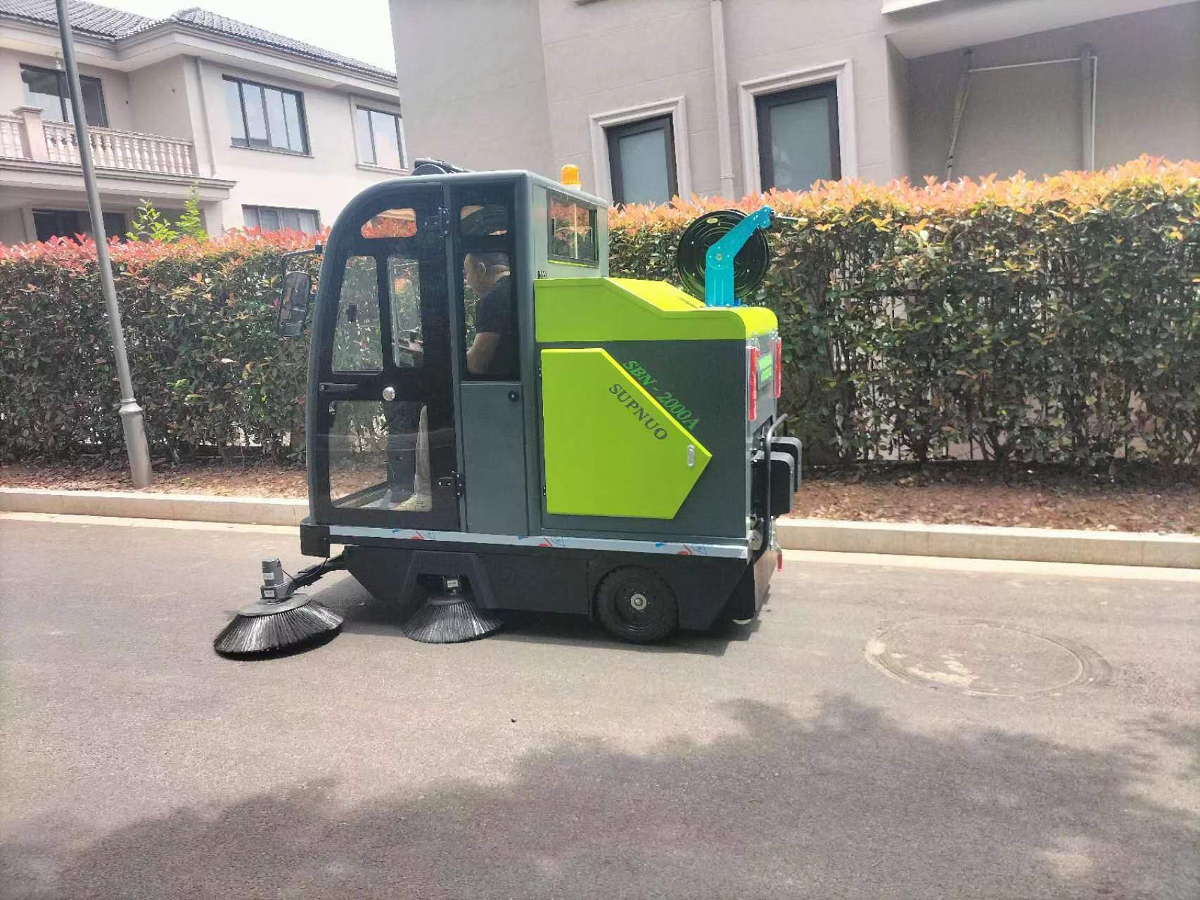 掃地車有助于優化城市的生態環境，助力可持續發展