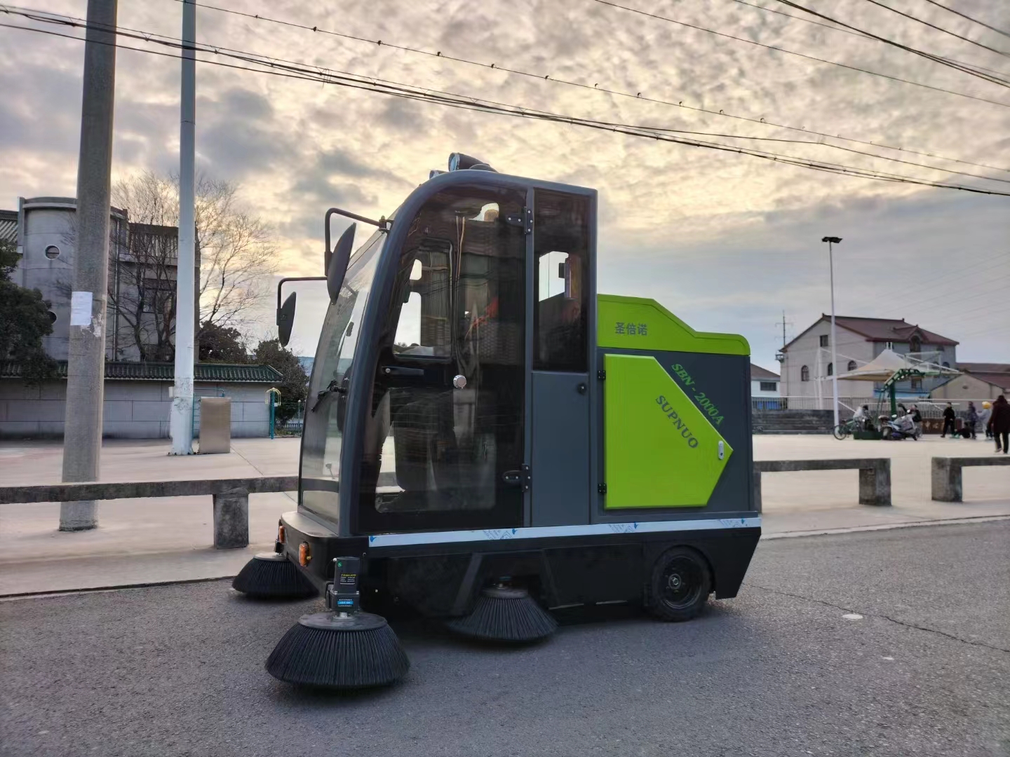 清掃車的獨特優勢與市場發展前景